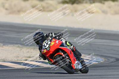 media/Dec-07-2025-CVMA (Sun) [[3e7d2de5dc]]/Race 9-Formula UL Shootout/